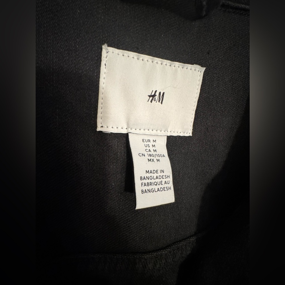 H&M Black Denim Trucker Jacket Size Medium Mens - Picture 3 of 3
